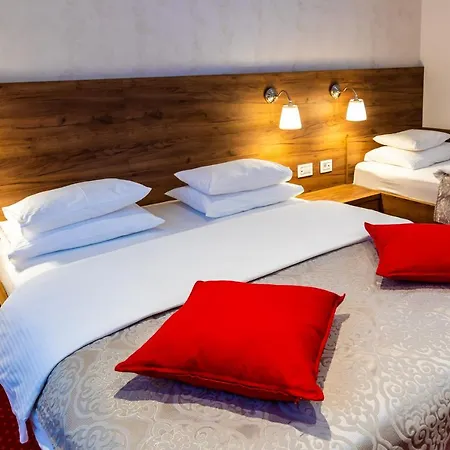 Garni Royal Crown Hotel Subotica