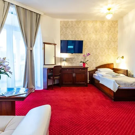 Garni Royal Crown Hotel Subotica