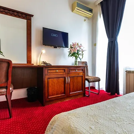 Garni Royal Crown Subotica