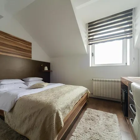 Hotel Garni Royal Crown Subotica