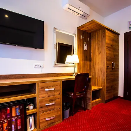 Garni Royal Crown 3*